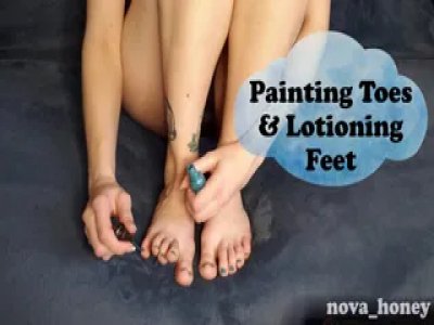 Painting My Toes and Lotioning Feet Nova Minnow FULL VID
